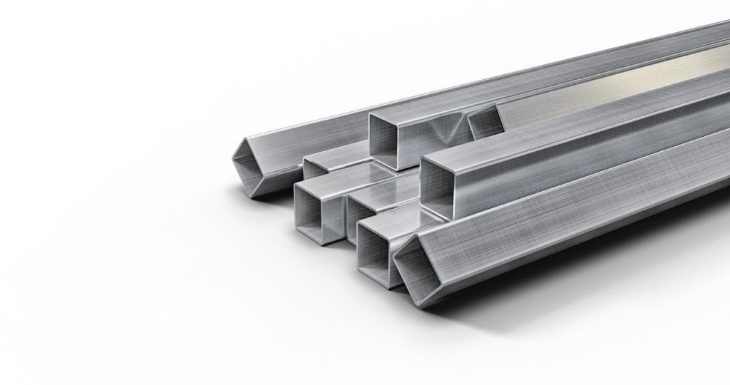 Aluminium profielen tonen sterkte-gewichtsverhouding, duurzaamheid en thermische eigenschappen voor diverse toepassingen